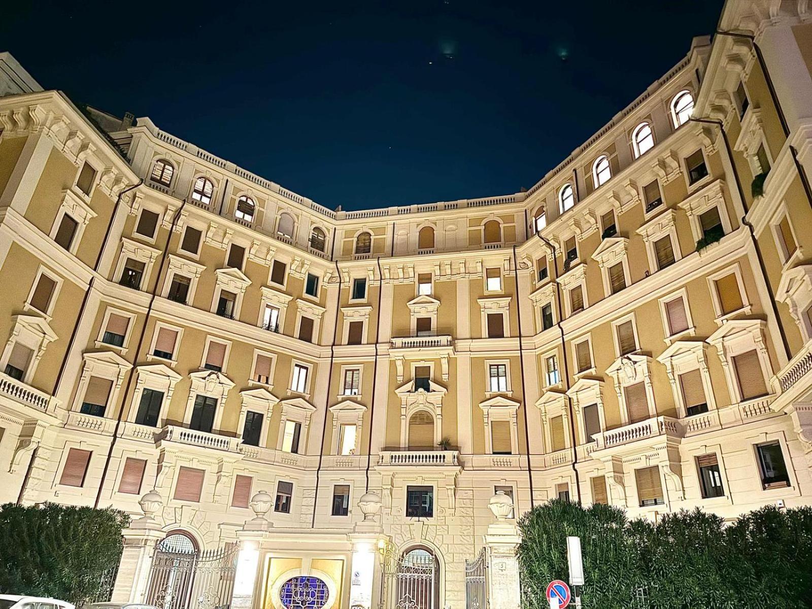 Ponte Degli Angeli Suite Bed & Breakfast, Rome